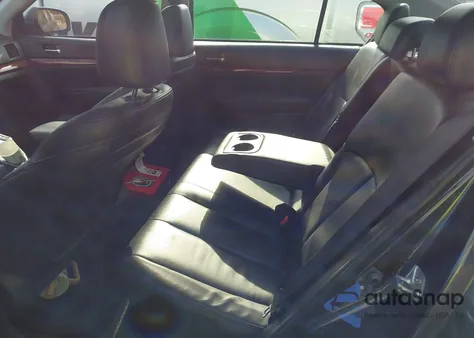 2011 Subaru Legacy 2.5I Limited z USA, uszkodzony, nr VIN 4S3BMBK63B3213553